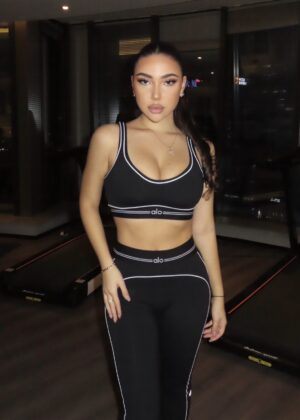 Дамски спортен сет черен А