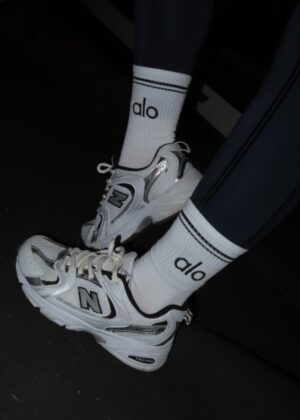 Дълги чорапи бели